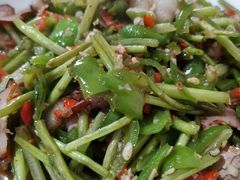 藜蒿炒腊肉-江南古镇味道·私房菜