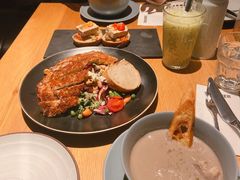 -The Diner X餐厅(青岛万象城店)