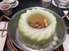 -得意咚瓜·顺德鱼生·冬瓜火锅(深圳首店)