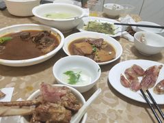 -山里人家土菜馆(茅山店)