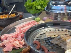 -哈哈碳都·牛肋条无限自助烤肉(宝龙店)