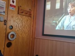 -新盈光·云会所(百丈东路店)