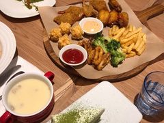 -必胜客(宁波天一水街店)