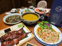 -老滇山寨•云南特色菜•地方菜•民族风情歌舞表演(金碧店)