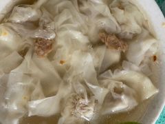 -依云煎包店