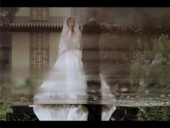 点击看大图 -Renee芮亦婚纱