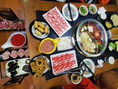 -沸炉重庆老火锅(军事博物馆店)