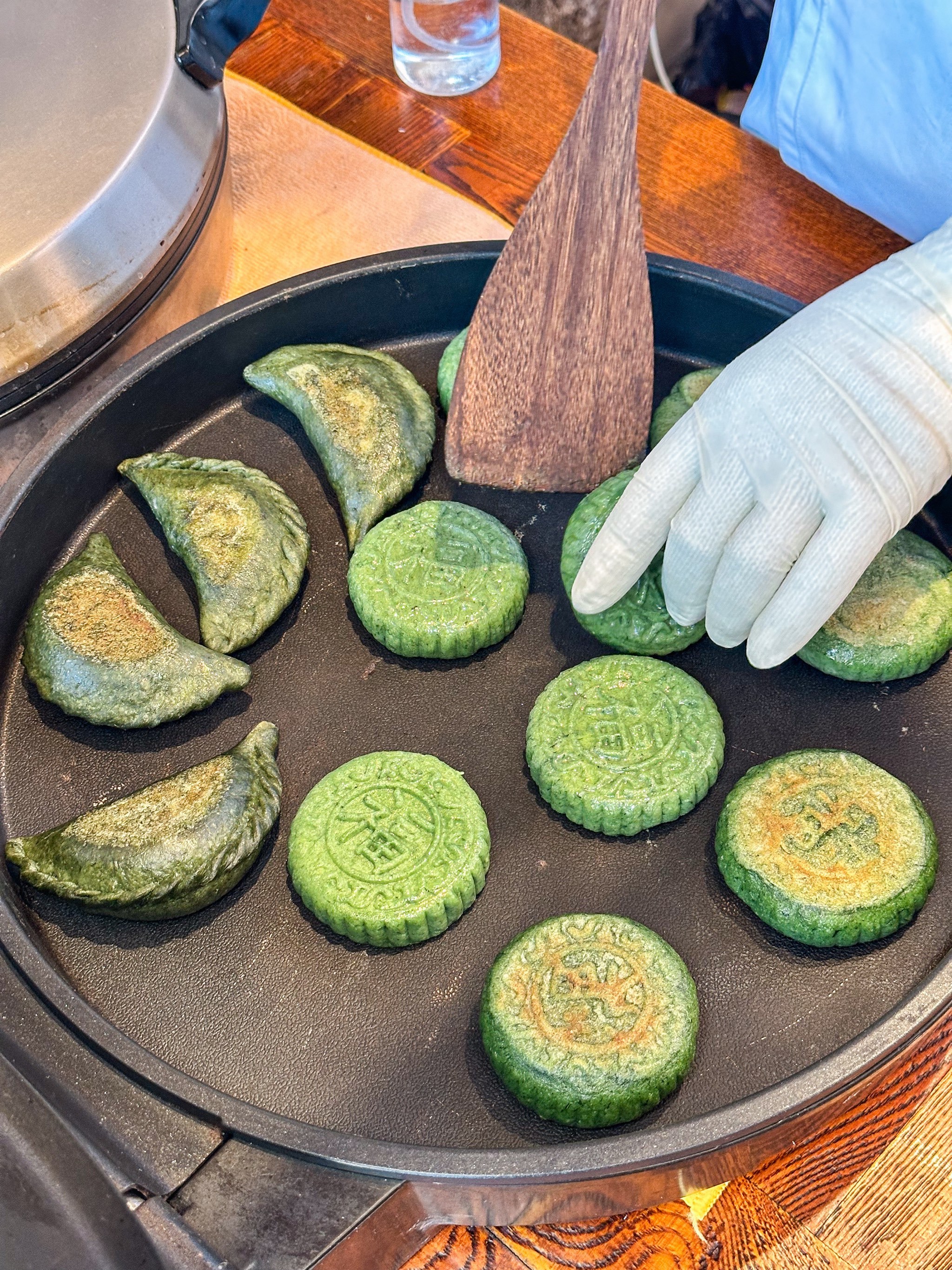 杭州的宝妈食堂!青团吼吼吃!