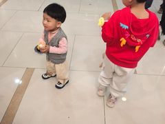 -芝小官毛肚火锅海鲜自助(苏州吴江区万宝店)