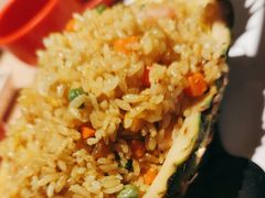 菠萝海鲜炒饭-避风塘(宝山万达店)