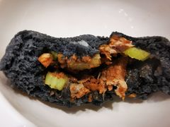 -李与白包子铺(桐梓林店)