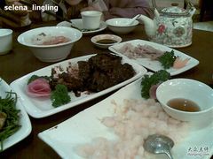 瑞士牛排和虾仁-新南华大酒店(广中店)
