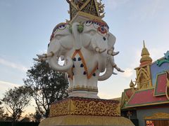 -七彩云南欢乐世界