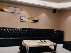 -优悦派 · 别墅轰趴馆(波西米亚风情馆店)