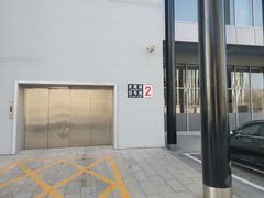-奔驰北京极光星徽(四元桥店)