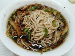 青椒干子肉丝干拌面-高邮面馆(明瓦廊店)