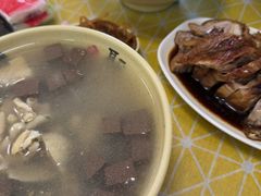 -苓记南京鸭血粉丝.皮肚面(县东巷店)