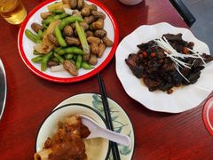 -聚首堂·特色小吃·肘子(什刹海德胜门店)