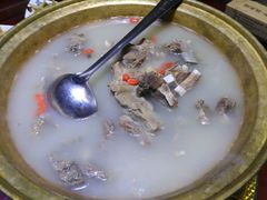 -窄巷子陕菜馆·地道陕西菜(粉巷店)