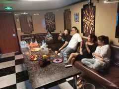 -聚会山庄·派对会议团建别墅轰趴馆(中兴和园店)