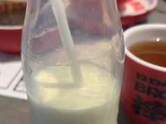 -生活如沸·顺德水牛奶火锅(大学路店)