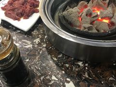 -啊美丽炭火烤肉(滑翔一店)