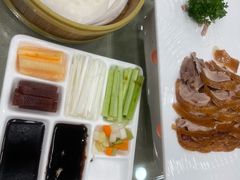 烤鸭包含小料-东四民芳餐厅(世茂工三店)
