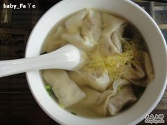 -笑来喜馄饨小笼工坊店(湖滨街店)