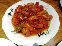-螃牛记创意火锅
