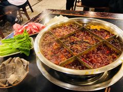 -邓莽子老火锅(中兴路总店)