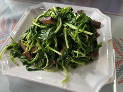 -唔呶喔哩酒家(生产街店)