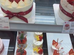 -花花卷卷·鲜食蛋糕(静安久光百货店)