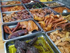 -雷祖芳老妈蹄花店