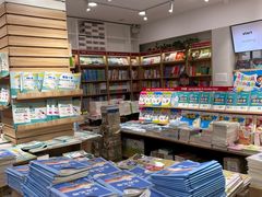 -新华传媒教材书店(中山南二路)