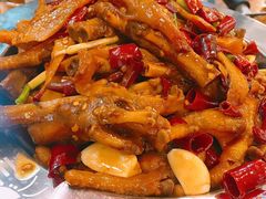 -鲁小三·大骨自助(金山总店)