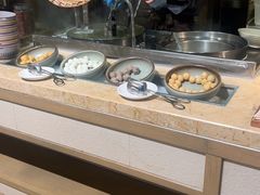 -大中华希尔顿酒店-念自助餐·嗨啤·小龙虾