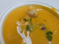 南瓜汤-Golden Lily河内巴黎法越料理餐厅(建国西路店)