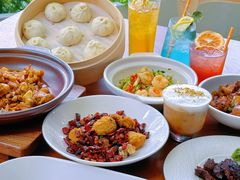 -肆季荟·SEASONS(江苏电视塔店)