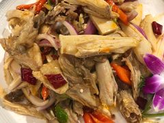 -海尔巴格新疆餐厅(东来兴店)
