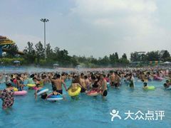 -欢乐水魔方水世界