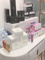 -染指坊日式美甲美睫设计中心