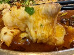 -褒河栈道渔庄(建工路总店)