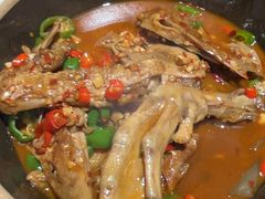 -罗霸蛮老岳阳大排档·鲜货烧烤·土吊子煨砂锅烧菜