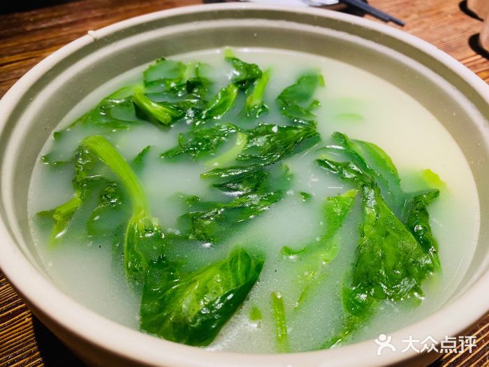 火燒雲傣家菜(好世界店)豌豆尖豆腐湯圖片