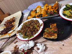 -郑记•不夜城烧烤•龙虾•虾蟹(黄鹤楼店)