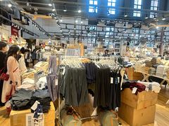 -Brandy Melville