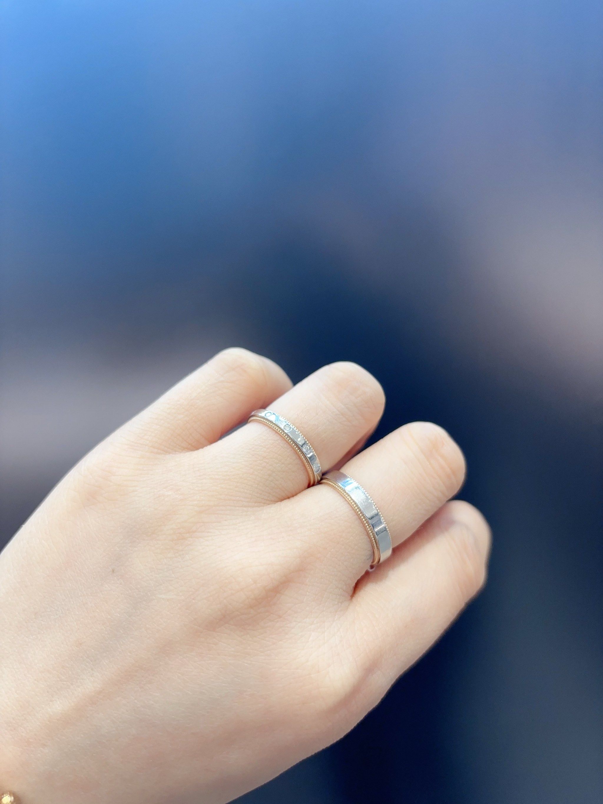 一对戒指的幸福传递