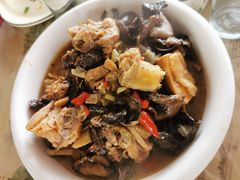 -北京龙庆四季香农家饭庄·灶台鱼·碳烤虹鳟鱼(龙庆峡店)