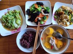 -天鹅到家·保姆月嫂育儿嫂(总店)