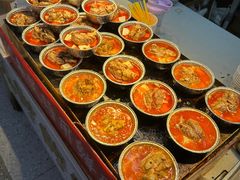 -八一路好吃街(雨田商务大厦店)